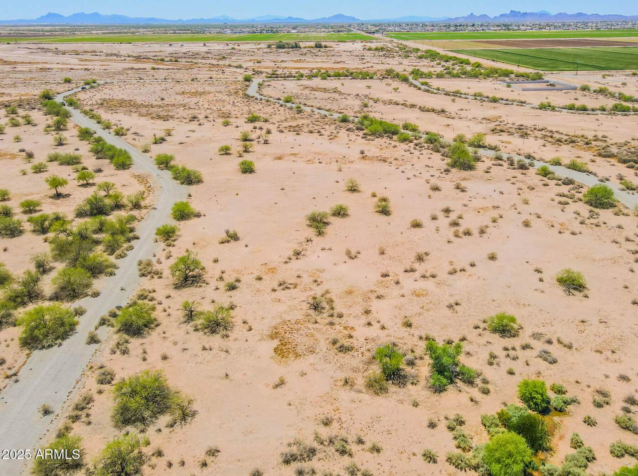 https://bt-photos.global.ssl.fastly.net/armls/1280_boomver_1_6859564-2.jpg
