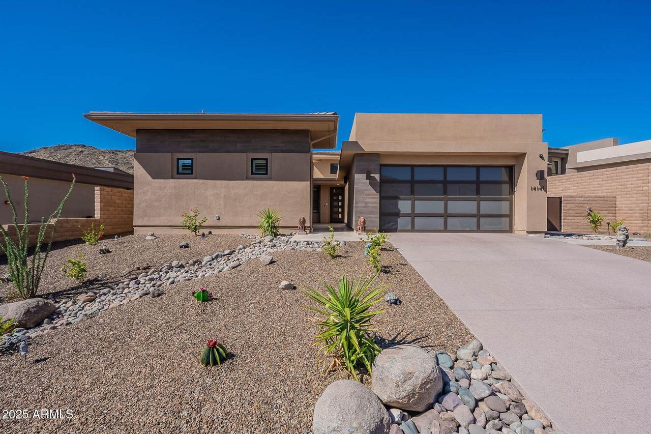 14141 Highland Avenue - Photo 1