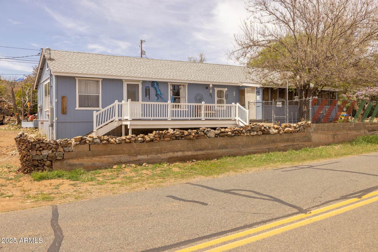 12529 Central Avenue - Photo 1