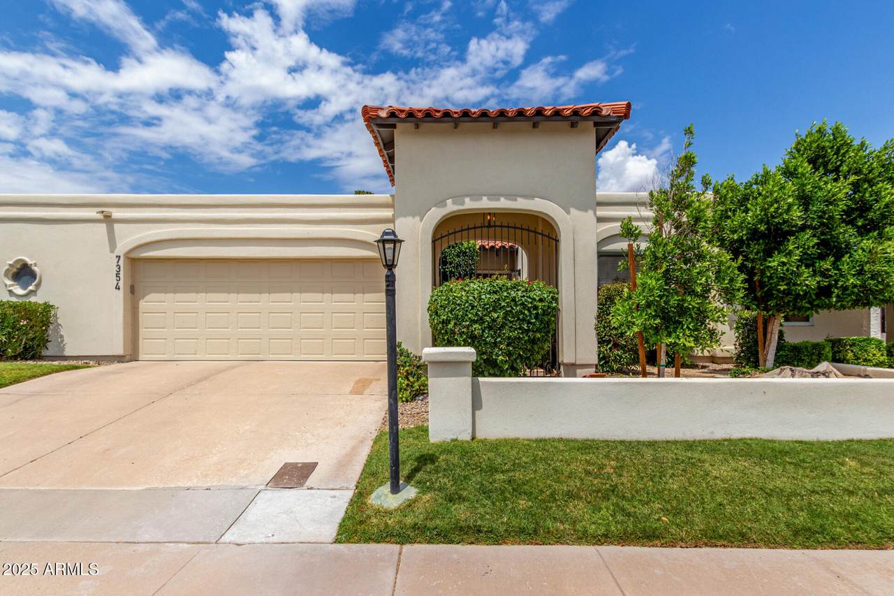 7354 San Miguel Avenue - Photo 1