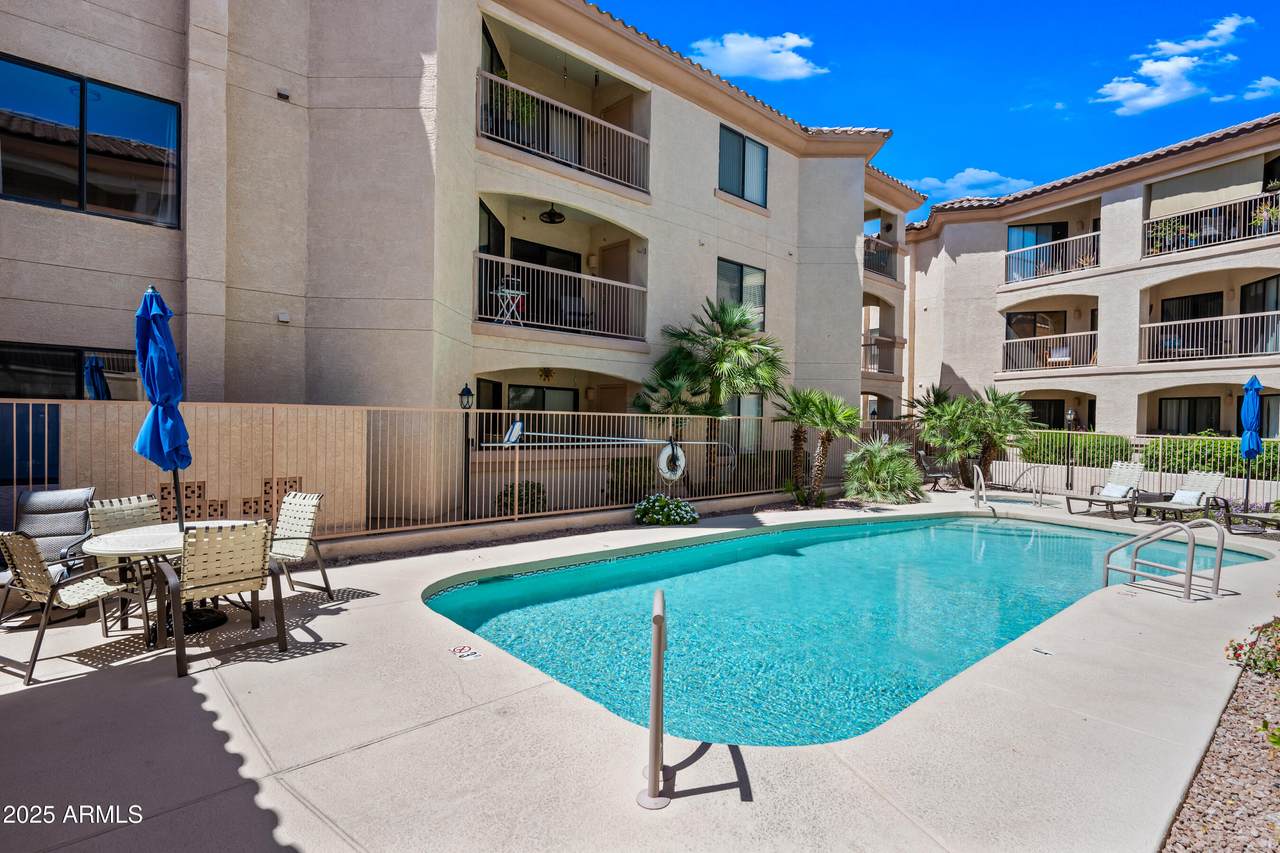 16631 El Lago Boulevard - Photo 1