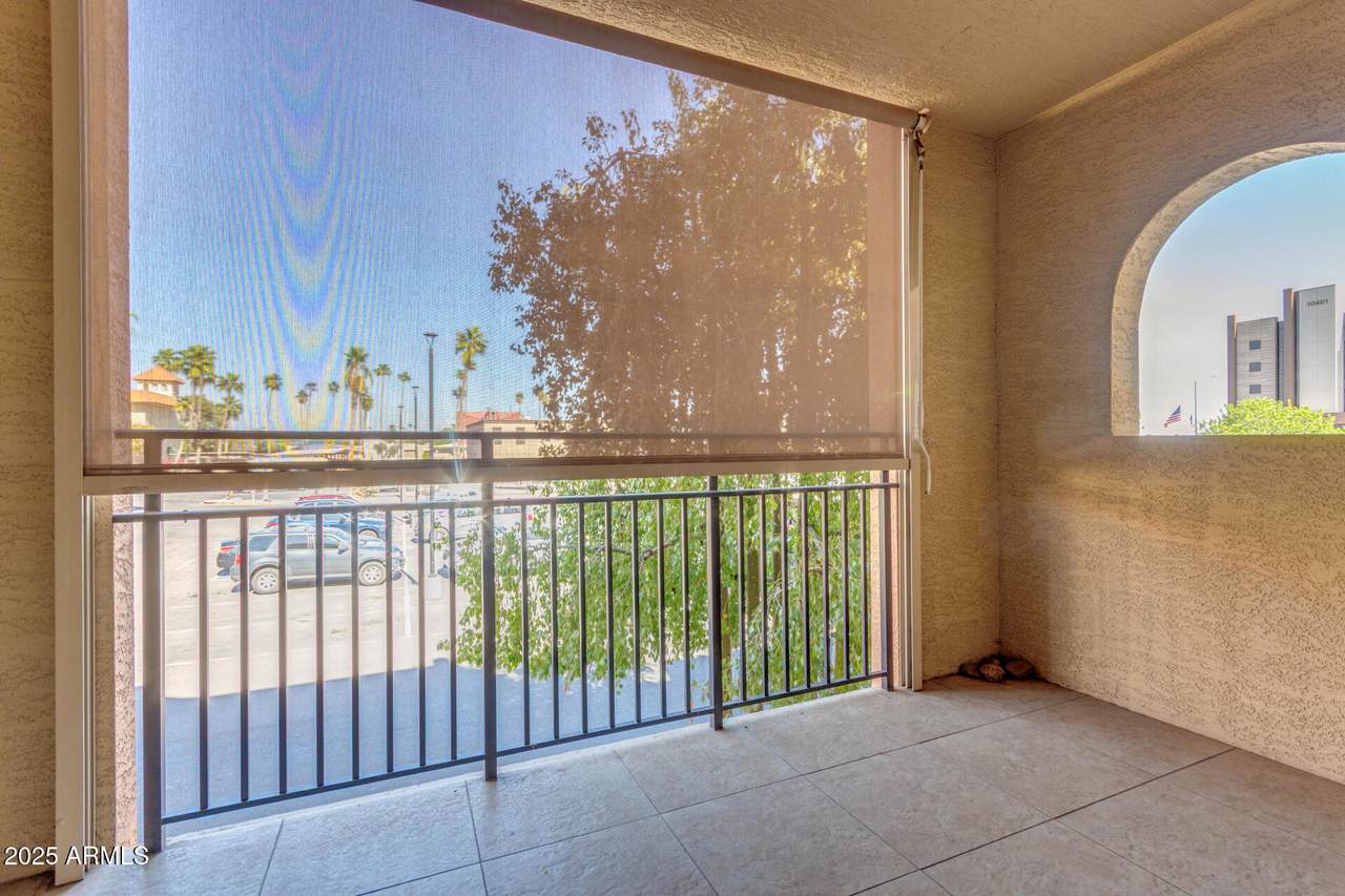 10330 Thunderbird Boulevard - Photo 1