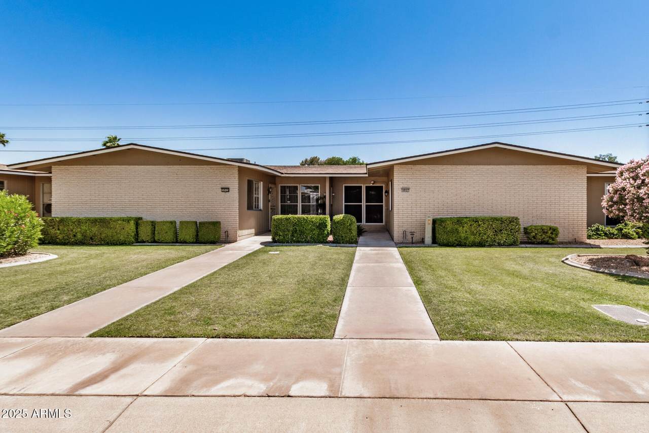 10527 Granada Drive - Photo 1