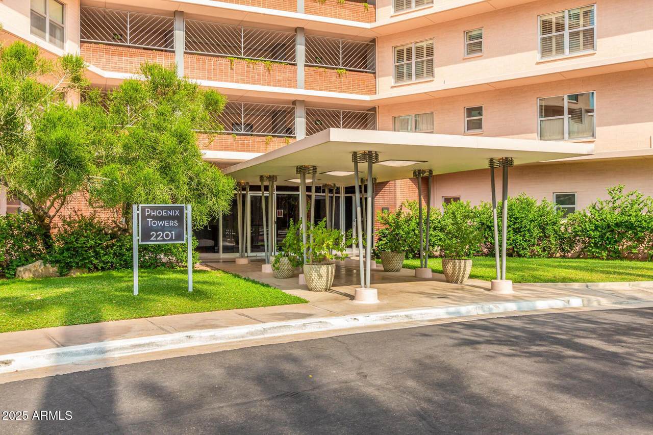 2201 Central Avenue - Photo 1