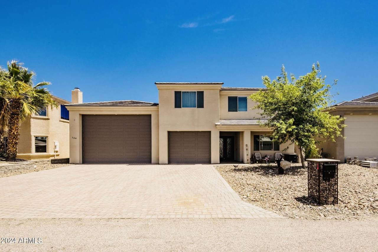 744 Paseo Granada - Photo 1