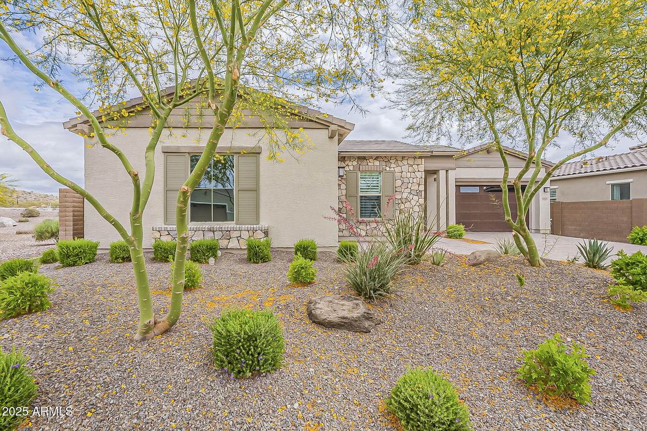 18624 Cathedral Rock Drive - Photo 1