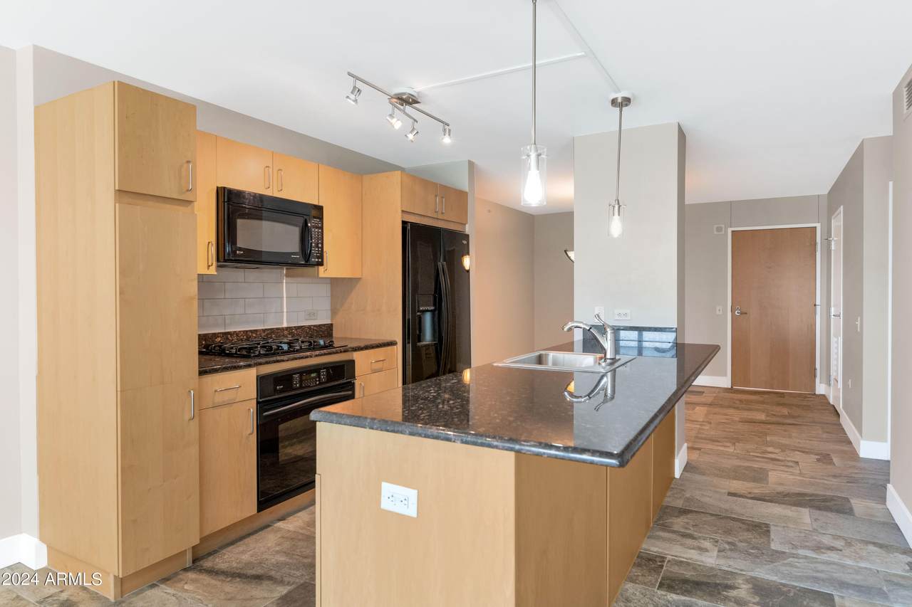 4808 24TH Street - Photo 1