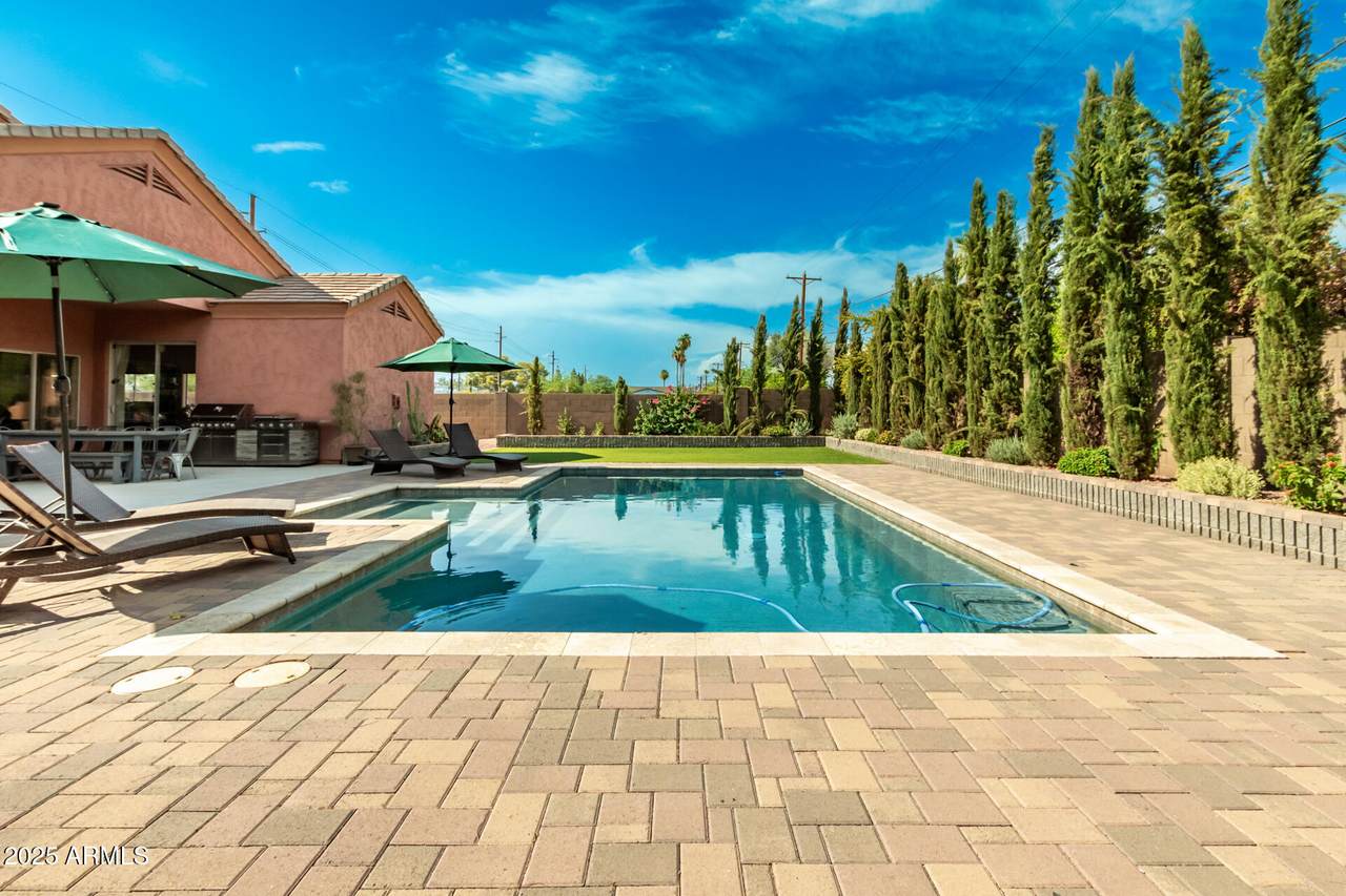 6719 15TH Avenue - Photo 1