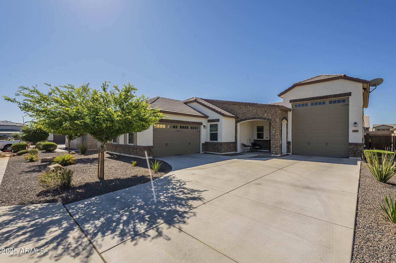 17253 Echo Lane - Photo 1