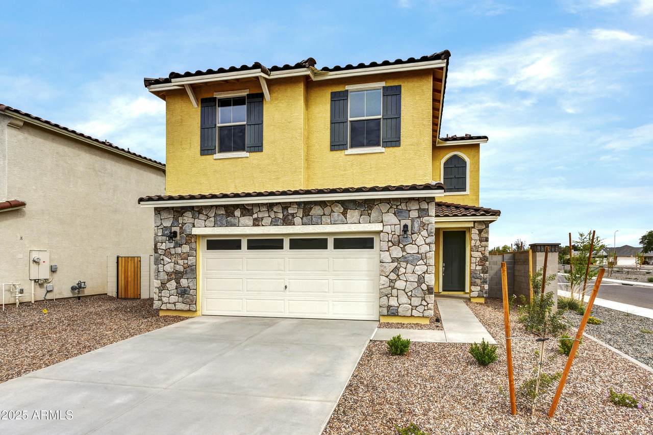 7410 Rovey Avenue - Photo 1