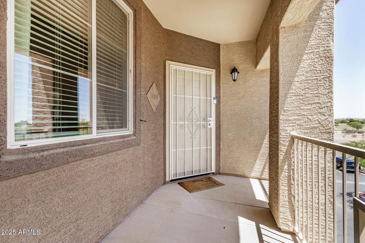 10136 Southern Avenue - Photo 1