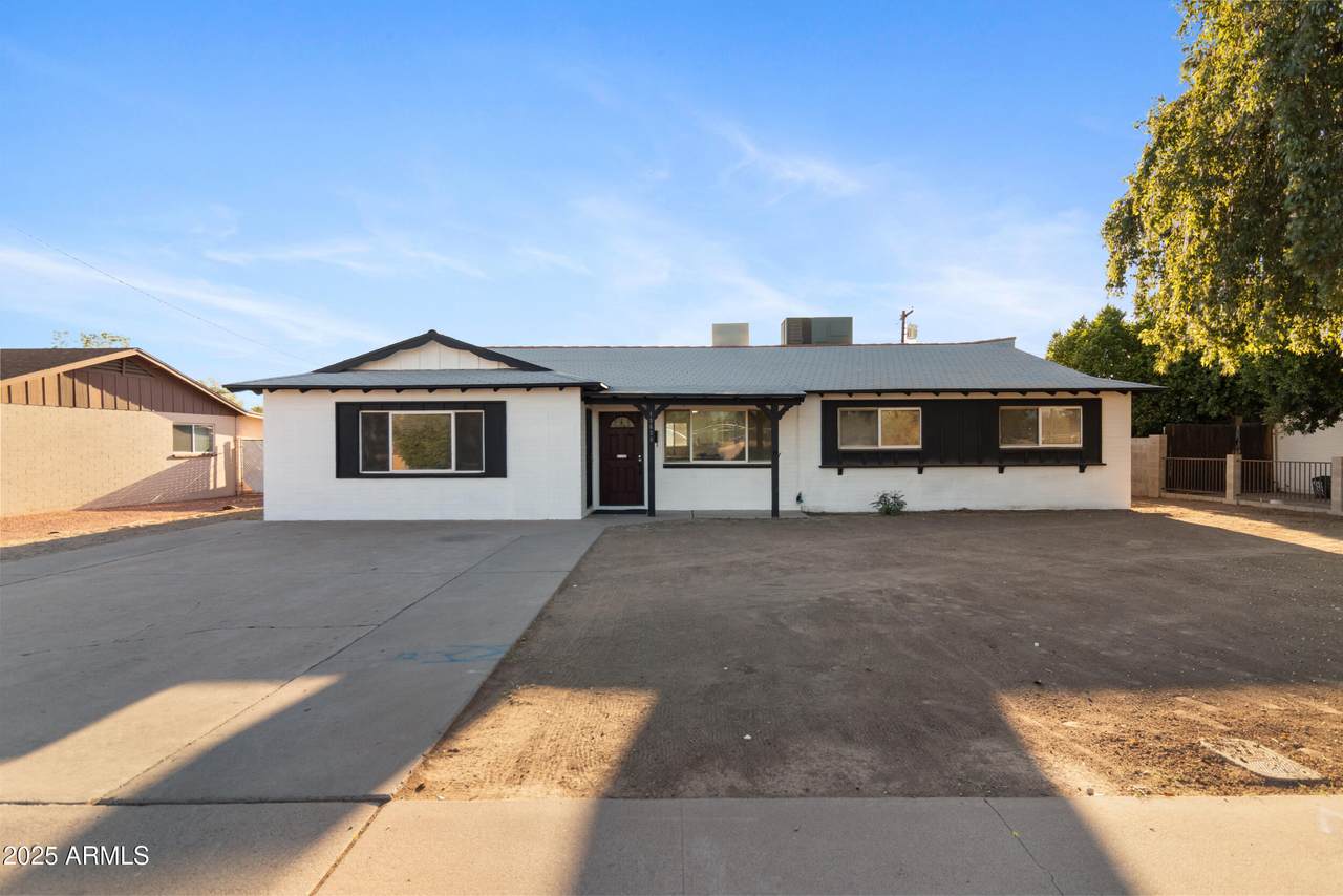 13624 31st Avenue - Photo 1