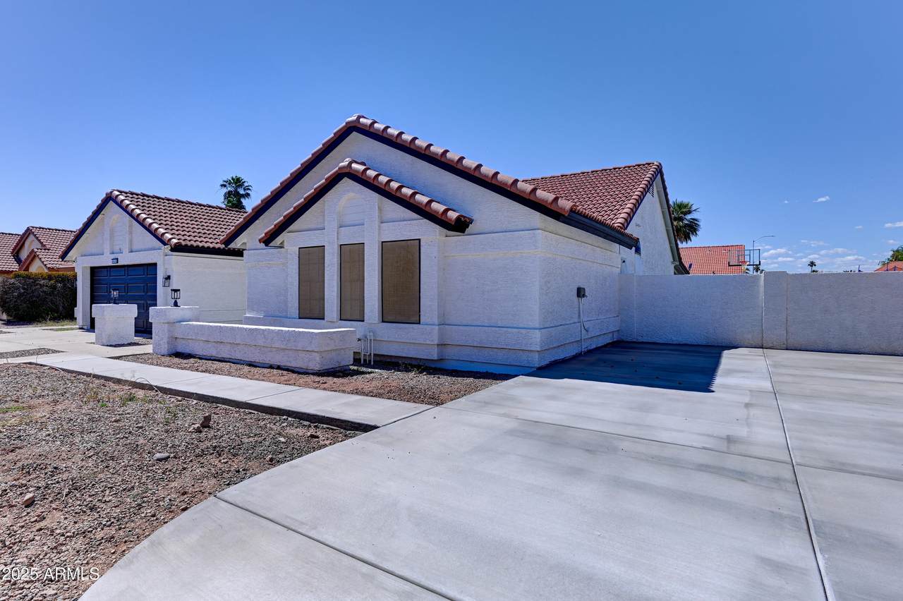 2940 Norwood Street - Photo 1