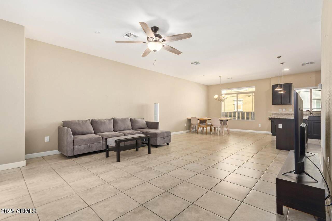 2150 Alameda Road - Photo 1