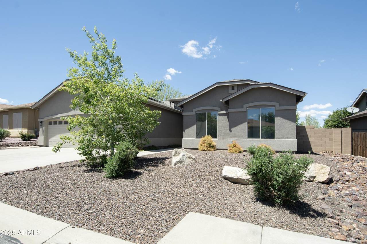 6560 Brombil Street - Photo 1