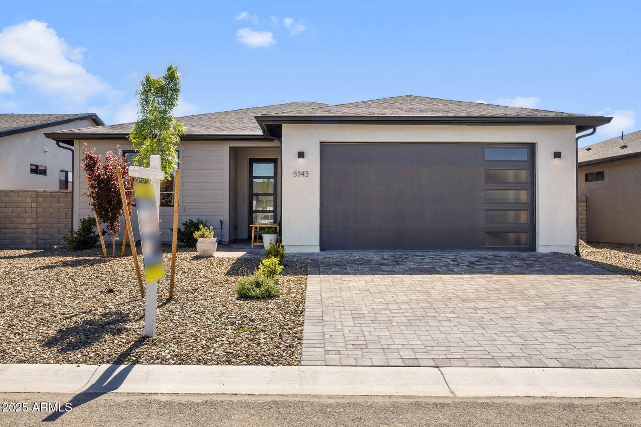 5143 Kingsley Court - Photo 1