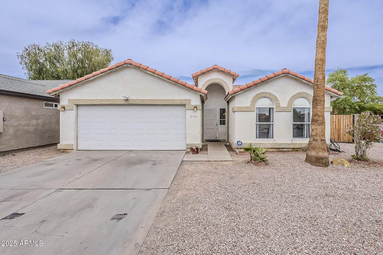 8404 Coronado Road - Photo 1