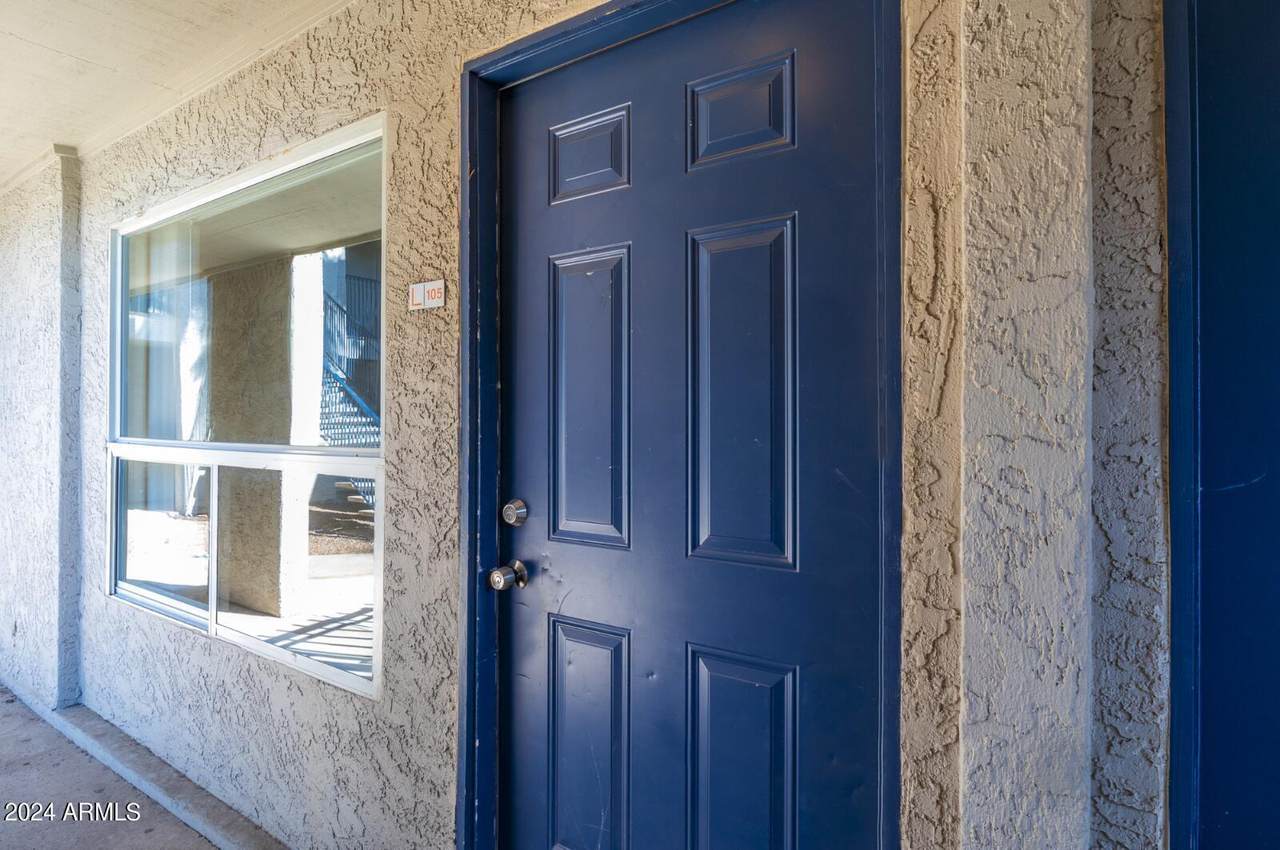 4635 27th Avenue - Photo 1