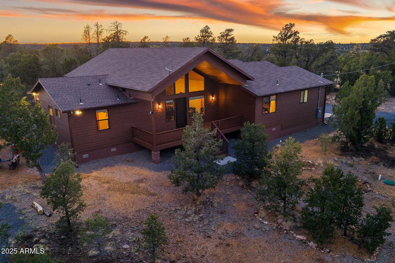 1748 Persimmon Lane - Photo 1