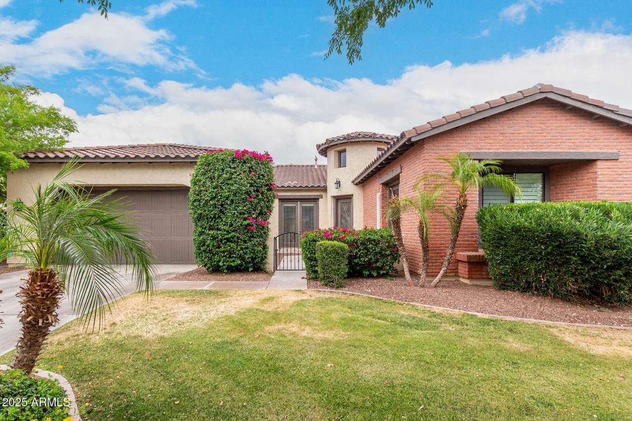 20532 Summit Place - Photo 1