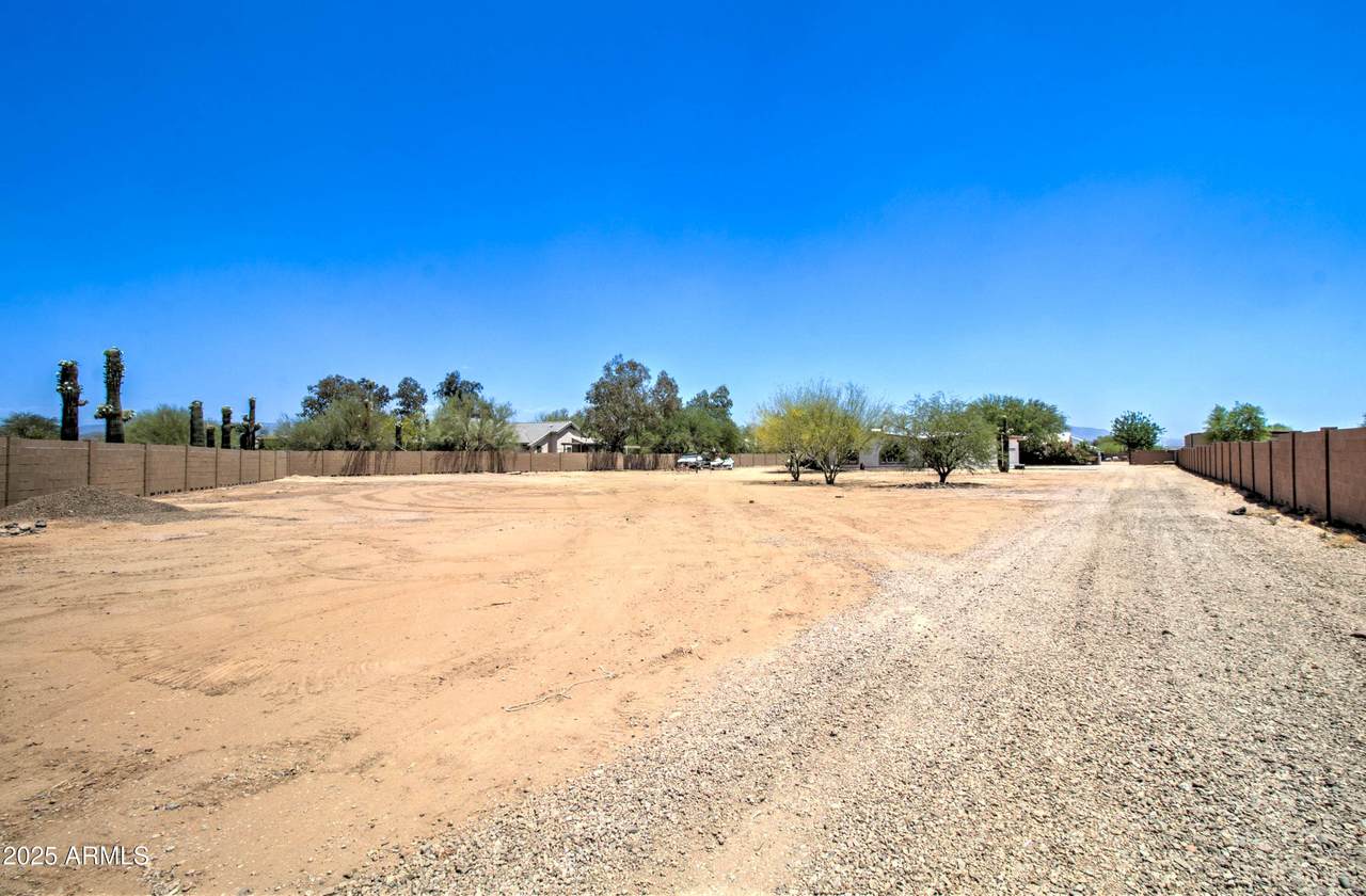 35019 Central Avenue - Photo 1