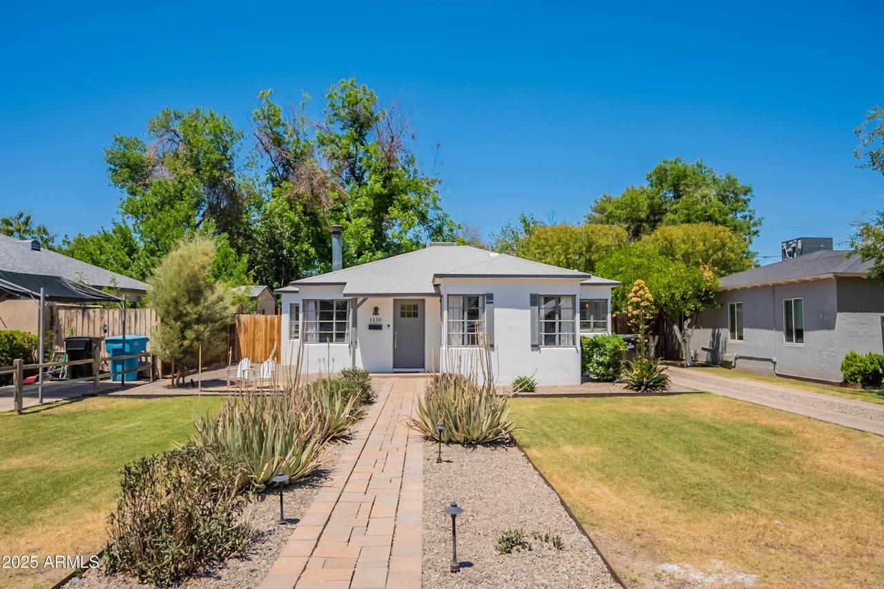 1110 Heatherbrae Drive - Photo 1