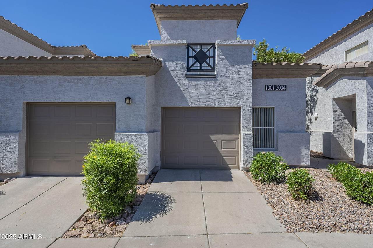 3236 Chandler Boulevard - Photo 1
