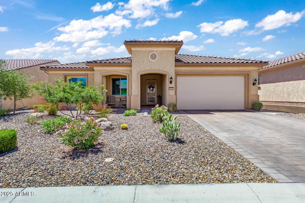 8127 Autumn Vista Way - Photo 1