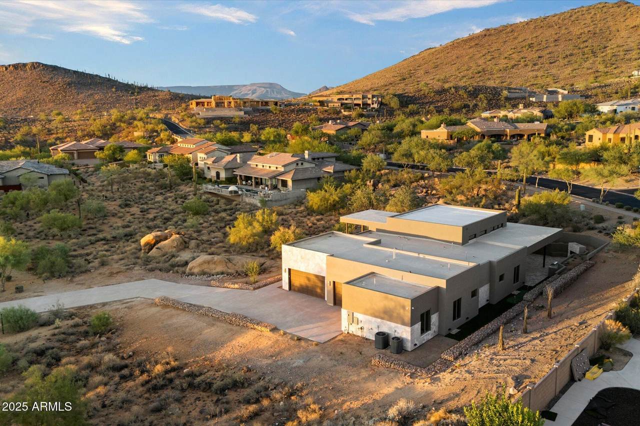 35785 26th Avenue - Photo 1