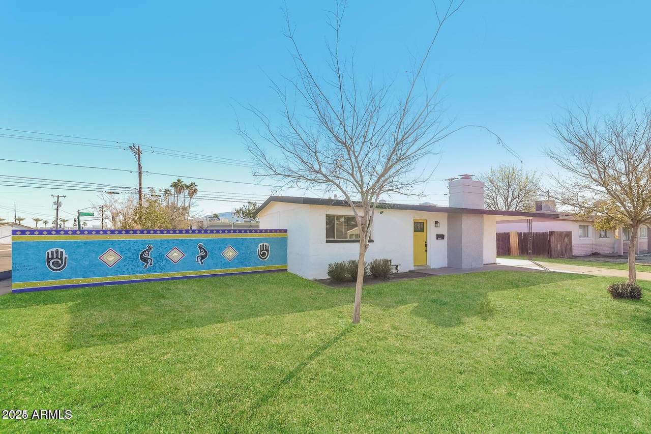 12453 29TH Avenue - Photo 1
