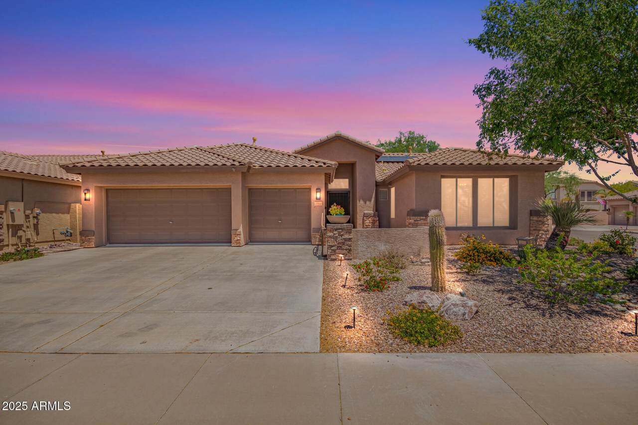 25633 71ST Drive - Photo 1