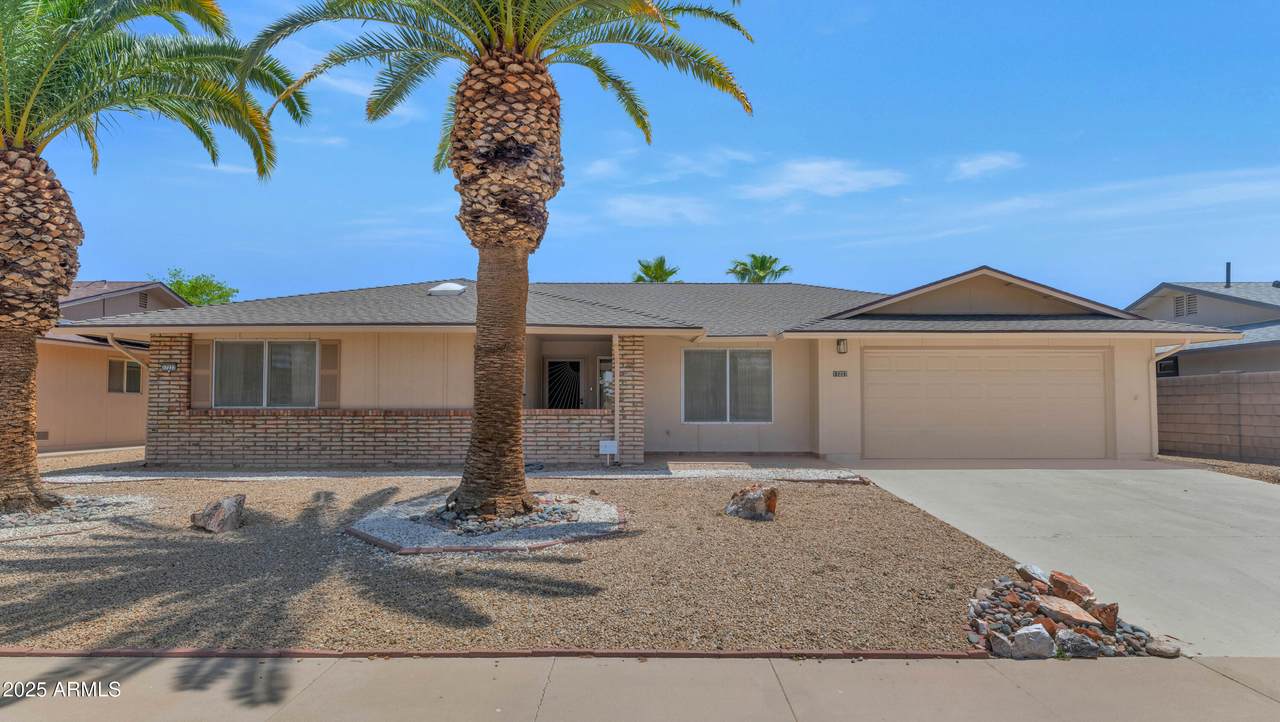 17227 Country Club Drive - Photo 1