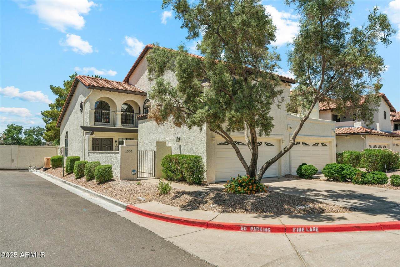 11011 92ND Street - Photo 1
