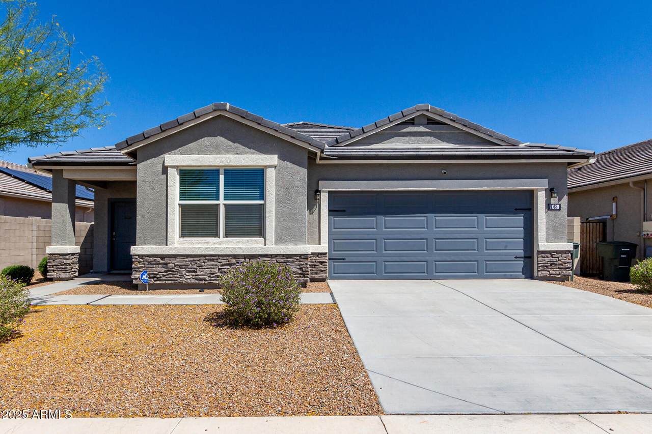 1080 Paradise Place - Photo 1