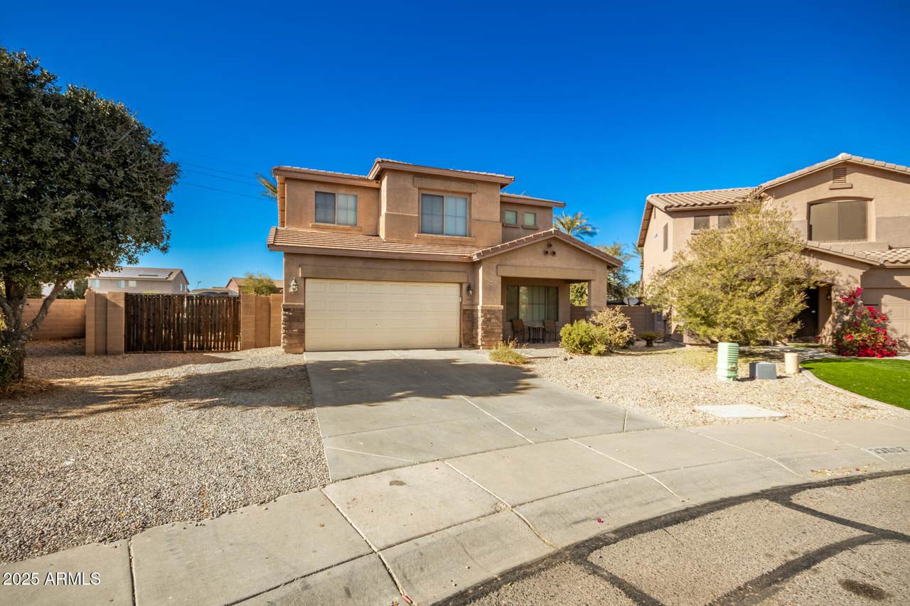 33602 Cobble Stone Drive - Photo 1