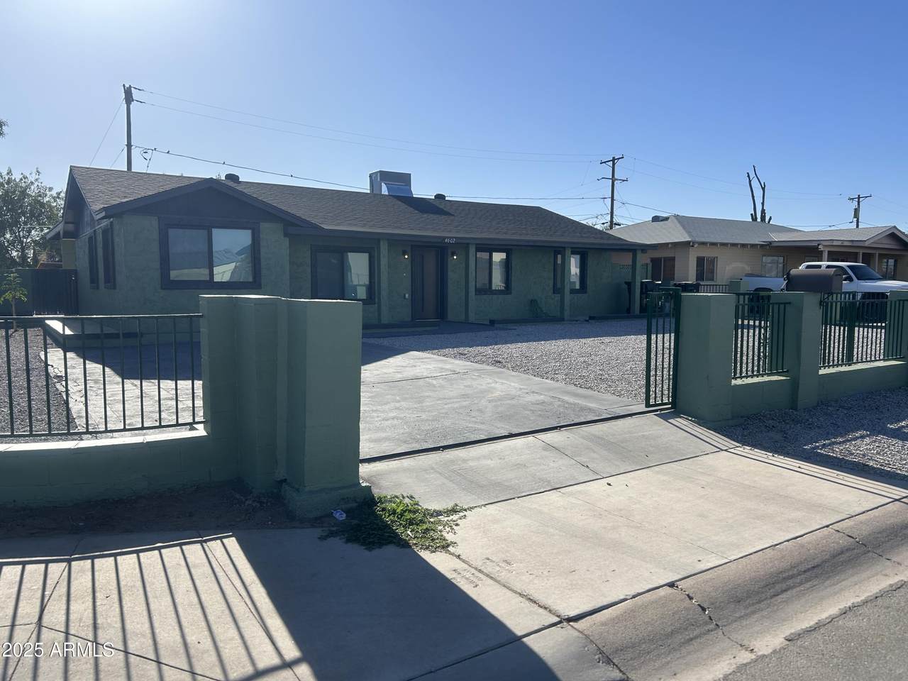 4602 47TH Avenue - Photo 1