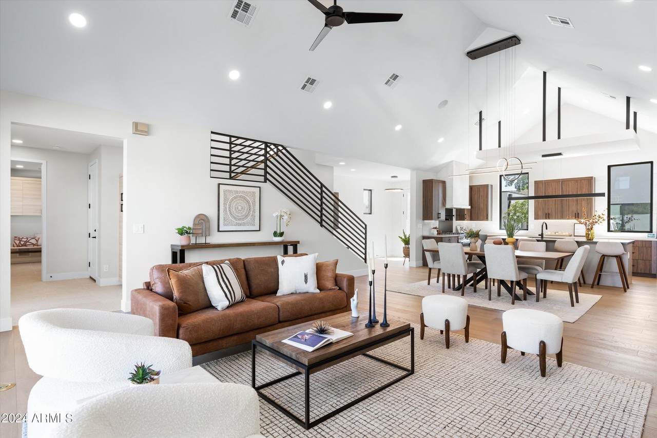 6314 10TH Drive - Photo 1