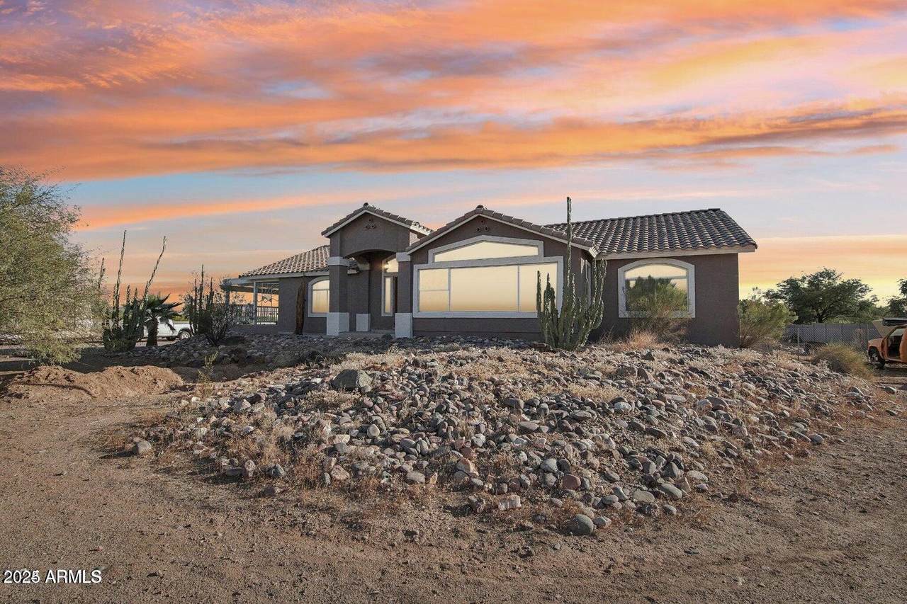 8343 Calle Lejos - Photo 1