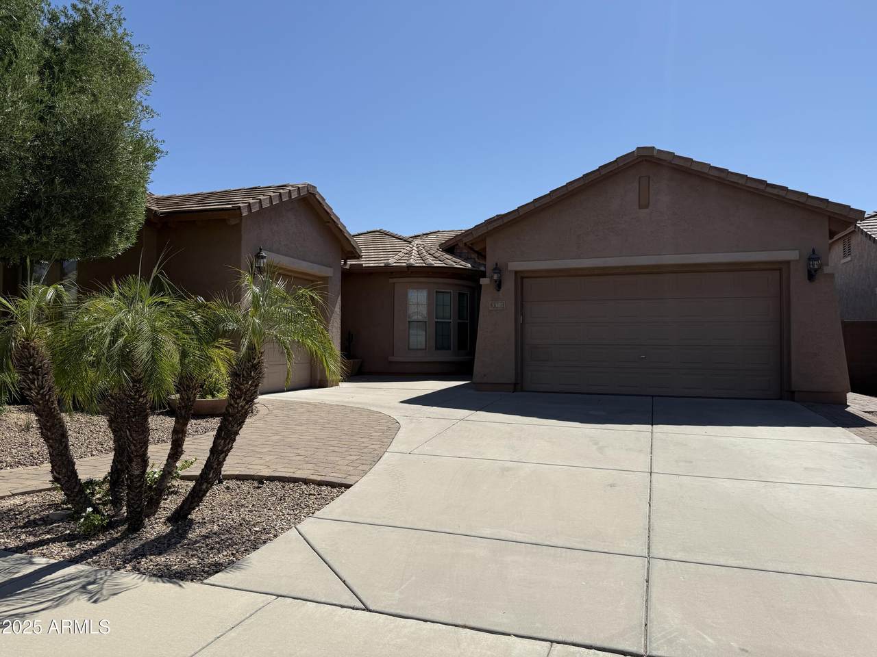 3307 Riverside Drive - Photo 1