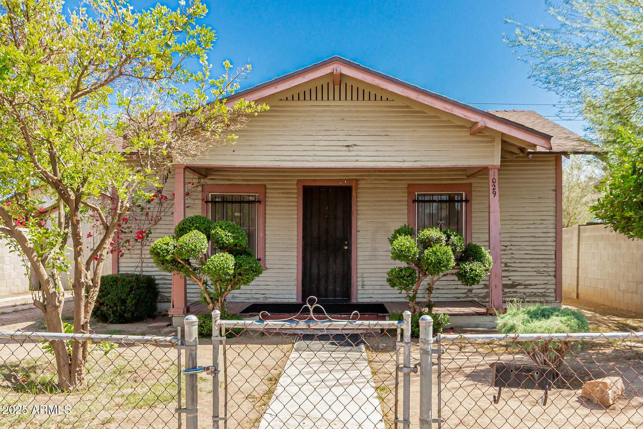 1029 Mckinley Street - Photo 1