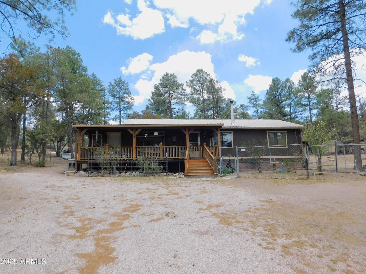 16 Horseshoe Drive - Photo 1