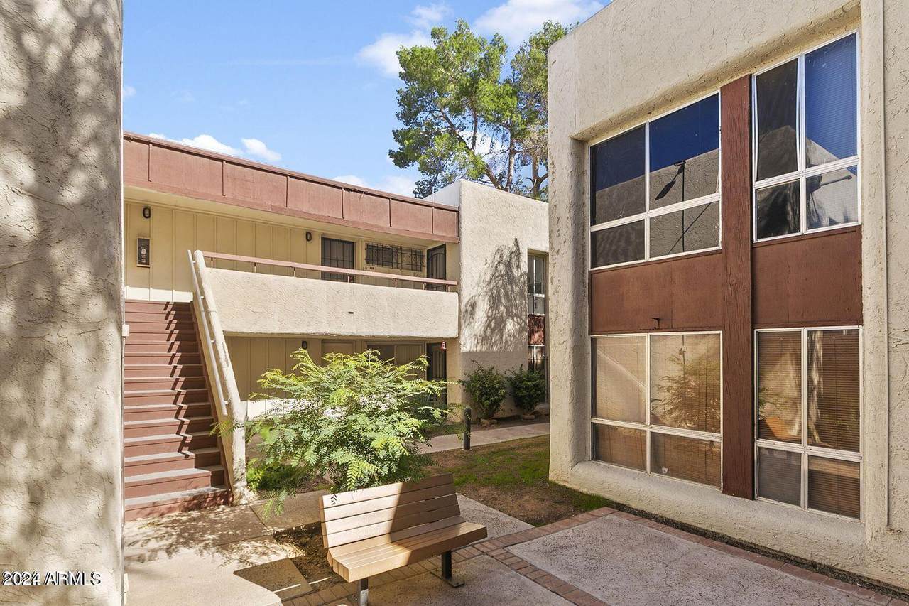 3828 32ND Street - Photo 1