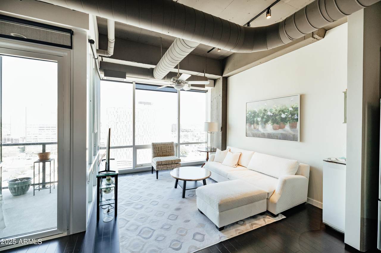 1 Lexington Avenue - Photo 1