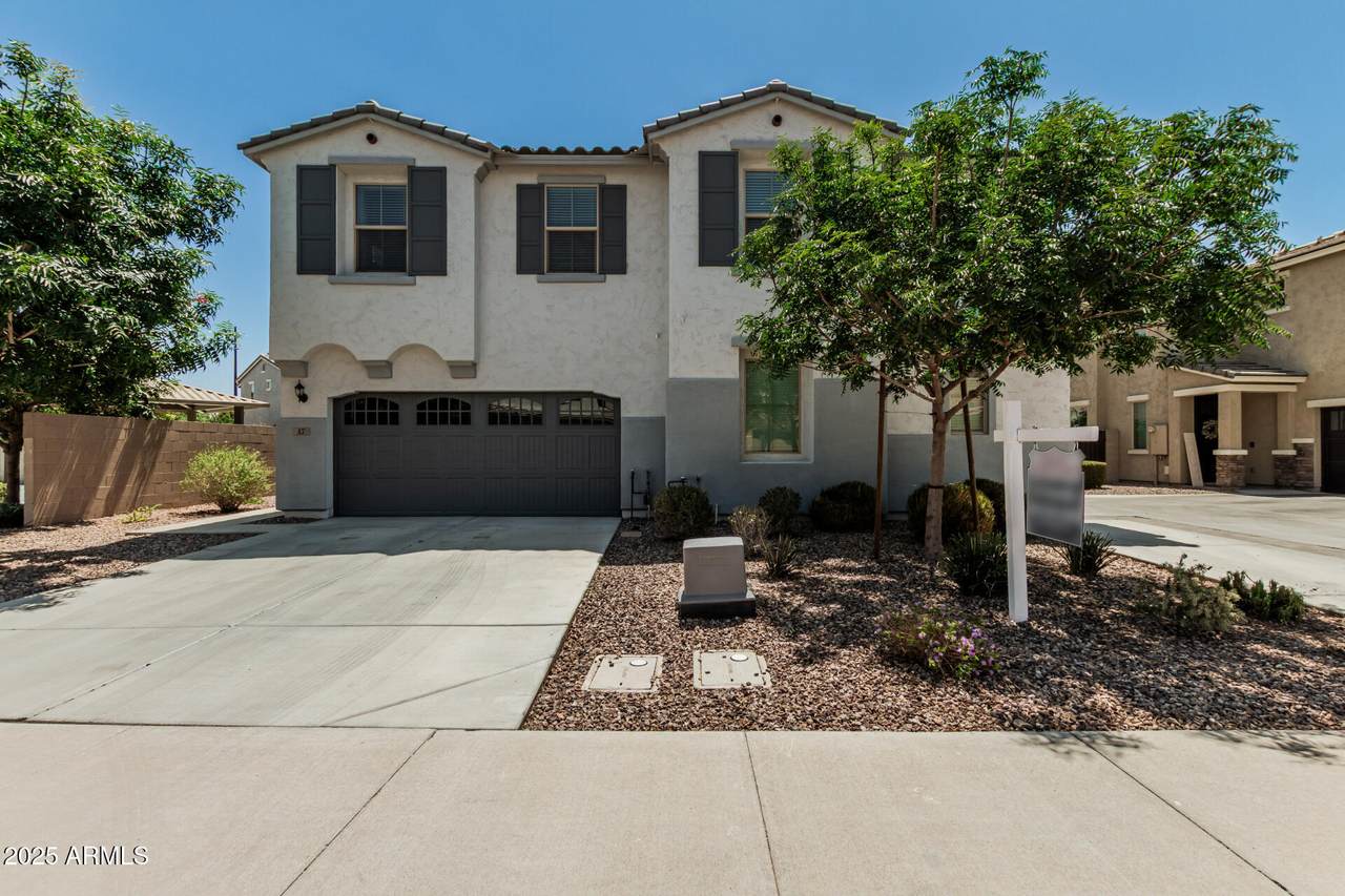 905 Canal Drive - Photo 1