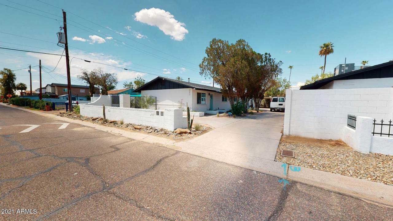 3942 Earll Drive - Photo 1