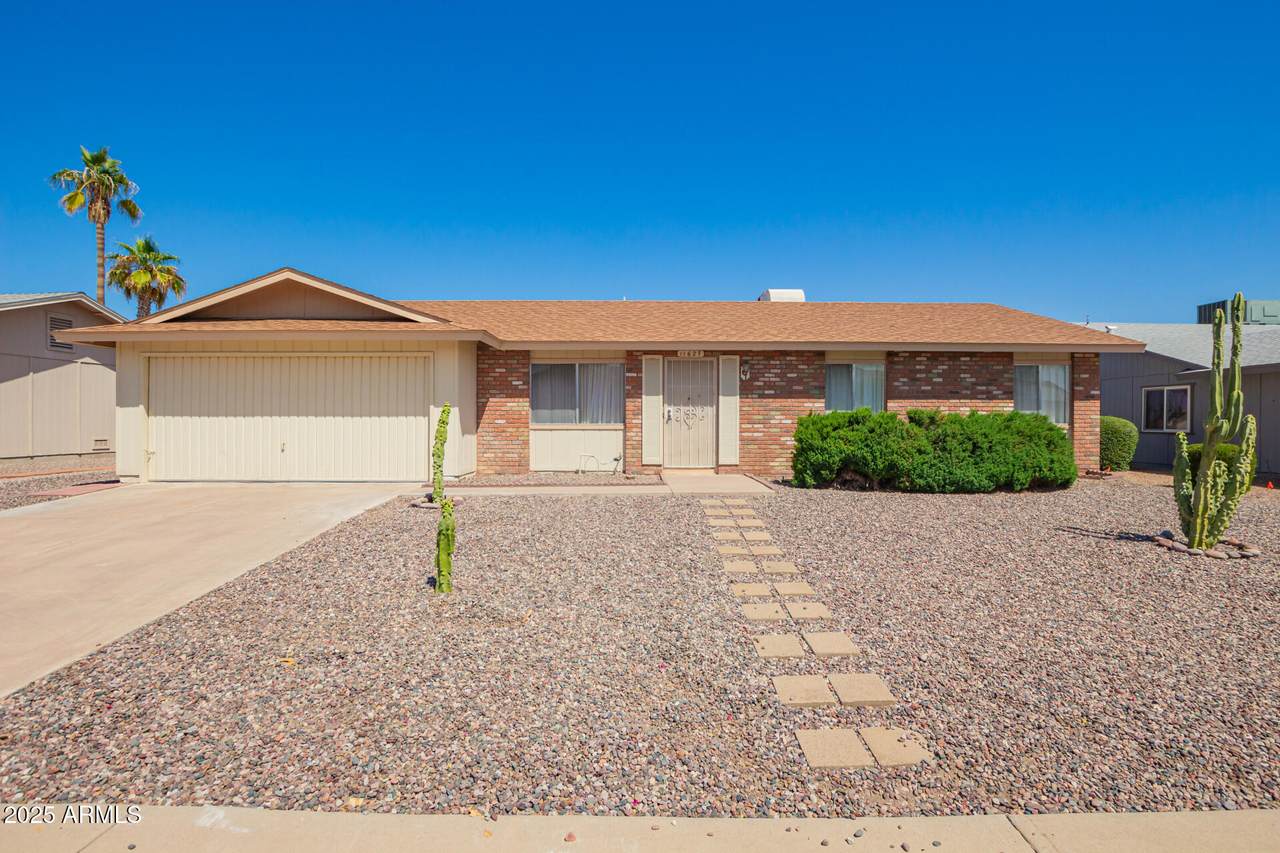 11627 Iroquois Drive - Photo 1