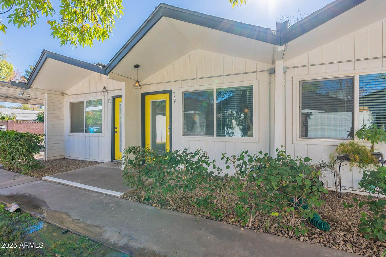 2309 College Avenue - Photo 1