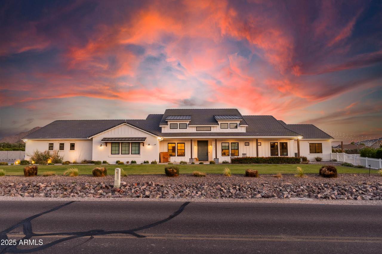 2971 Coldwater Boulevard - Photo 1