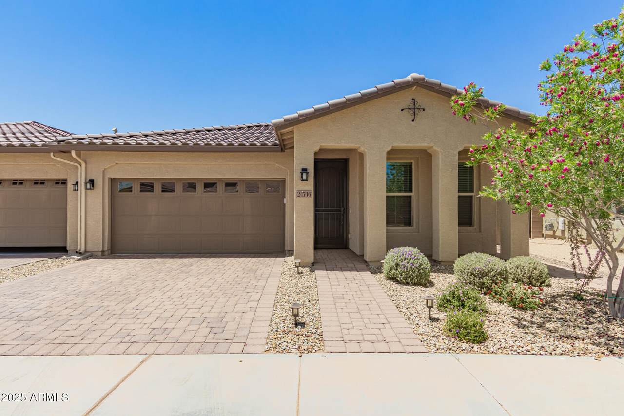 24746 171ST Lane - Photo 1