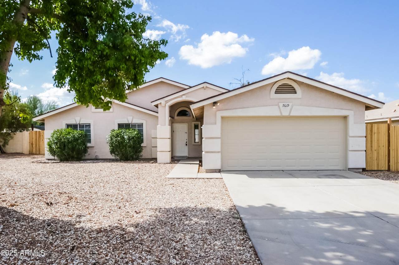 7619 Desert Cove Avenue - Photo 1